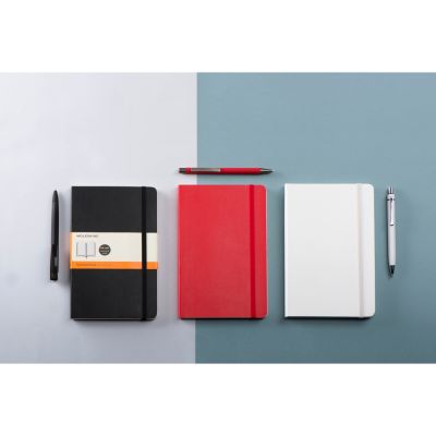 Подарочный набор Moleskine Amelie с блокнотом А5 Soft и ручкой, черный-6