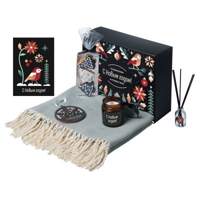 Подарочный набор с пледом, свечой и диффузором-0