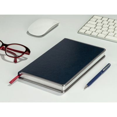 Ежедневник А5 недатированный Chelsea, синий (серебристый кант и срез)-3