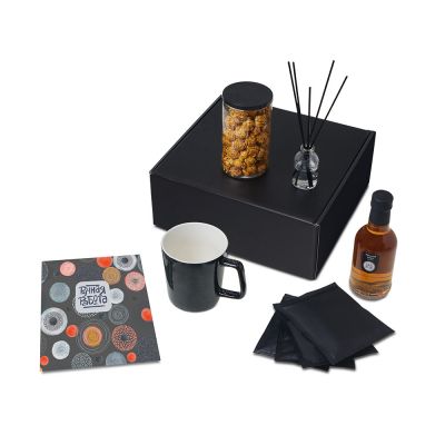 Подарочный набор Re:y. Treat с кружкой, сиропом и попкорном-1