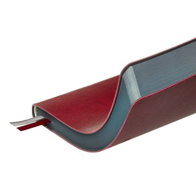 Ежедневник А5 датированный Boston 2026, бордовый с серым обрезом-5