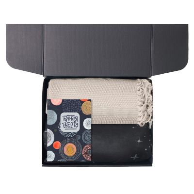 Подарочный набор Re:y. Haven  с пледом, кружкой и чаем-2