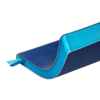 Ежедневник А5 датированный Boston 2026, синий с голубым обрезом-5