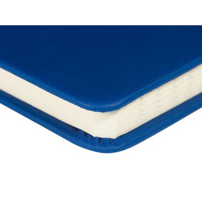 Ежедневник недатированный А5 Megapolis Velvet New, синий-1