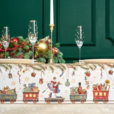 СКАТЕРТЬ  ОВАЛЬНАЯ  