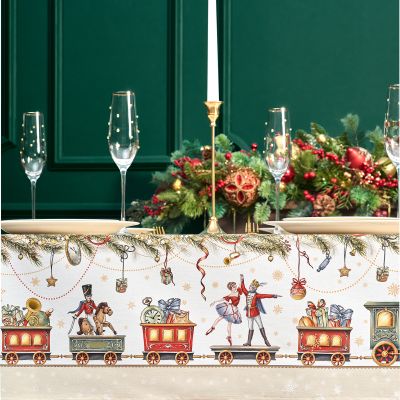 СКАТЕРТЬ  ОВАЛЬНАЯ  