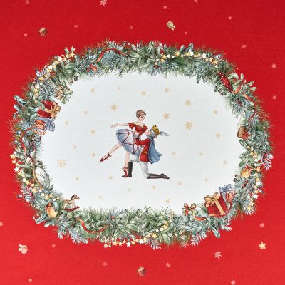 СКАТЕРТЬ  ОВАЛЬНАЯ  