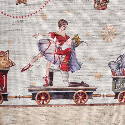 СКАТЕРТЬ  140Х180CM CM ОВАЛЬНАЯ, 