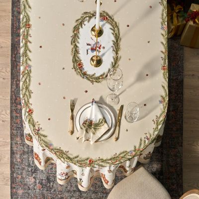 СКАТЕРТЬ  ОВАЛЬНАЯ  