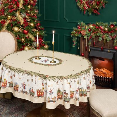 СКАТЕРТЬ  ОВАЛЬНАЯ  