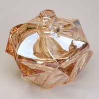 БЛЮДО С КРЫШКОЙ 