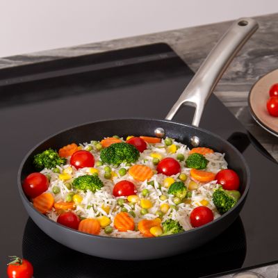 СКОВОРОДА АНТИПРИГАР. 3Х СЛОЙНЫМ ПОКРЫТ. DAIKIN, СЕРИЯ 