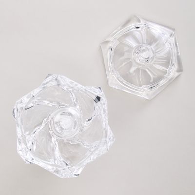 БЛЮДО С КРЫШКОЙ НА НОЖКЕ 