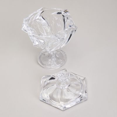 БЛЮДО С КРЫШКОЙ НА НОЖКЕ 