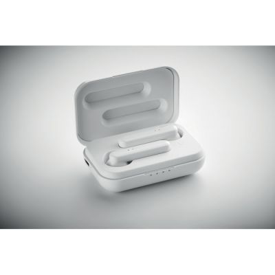 Наушники TWS с зарядной базой-13