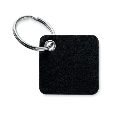 Брелок из войлока-1