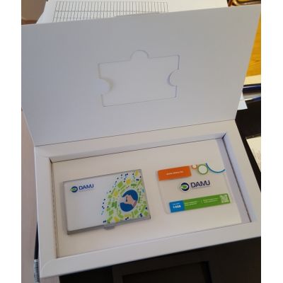 Коробка для подарочного набора-0