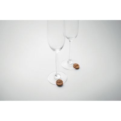 Подвески из пробки для бокала-8