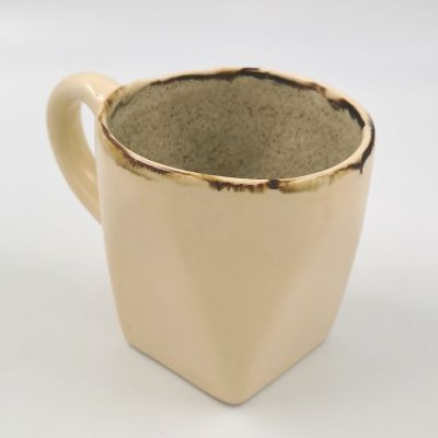 Кружка с квадратным дном 450-0