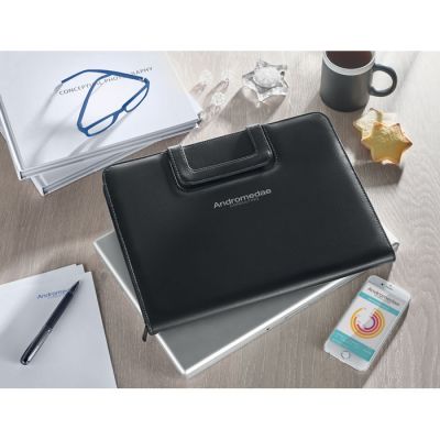 Папка, Saguenay-6