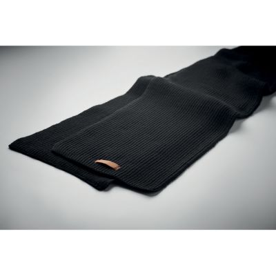 Шапка, шарф и перчатки-2