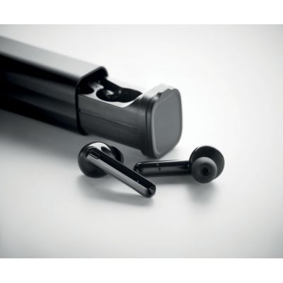 Наушники TWS с подставкой-3