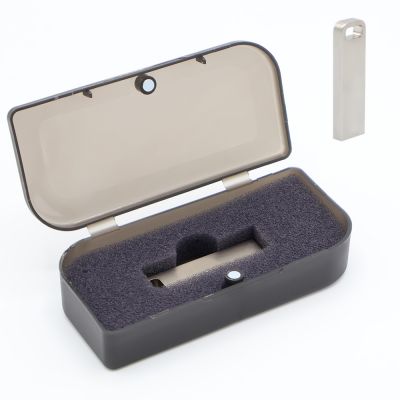 Флешка Rail 16 Гб в футляре, серебристая-0