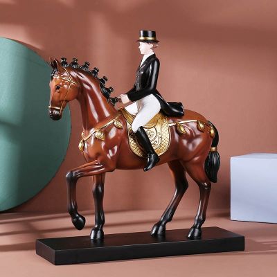 Статуэтка "Наездница и лошадь", цвет коричневый-1