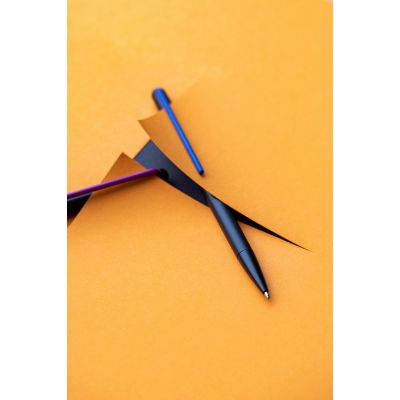 Шариковая ручка GrafeeX с синим клипом-6