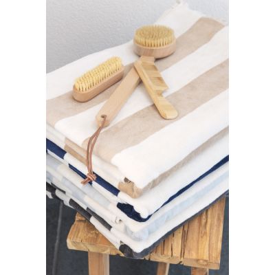 Пляжное полотенце Ukiyo Yukari XL из переработанного хлопка AWARE™, 100x180 см-4