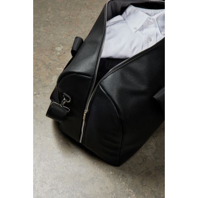 Дорожная сумка VINGA Bermond из переработанного полиуретана RCS-11