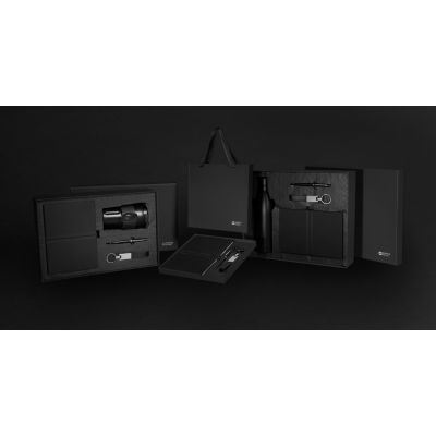 Термокружка Swiss Peak в комплекте с блокнотом, ручкой и брелком-6