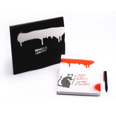 Набор Pininfarina Banksy Крыса: шариковая ручка GrafeeX и блокнот линованный из каменной бумаги, А5-1