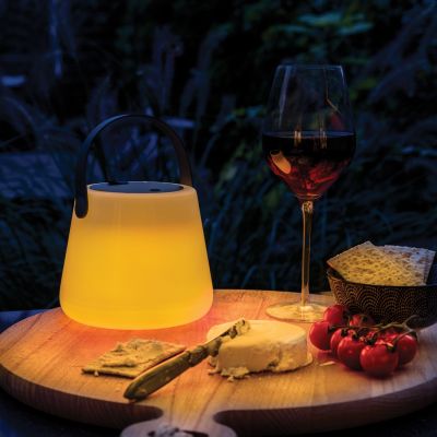 Настольный светильник Solar Glow из переработанного пластика RCS, IPx4-10