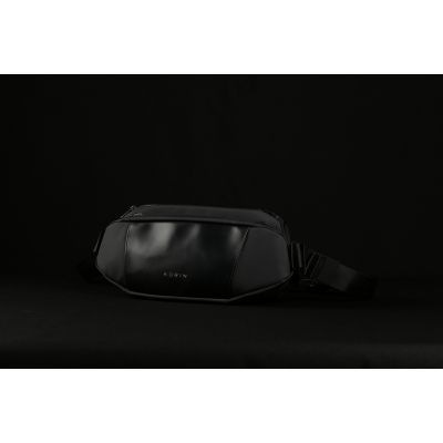 Наплечная сумка KORIN FlipSling 32х16х10 см, черная-7