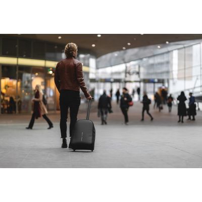 Антикражный рюкзак на колесах Bobby-35