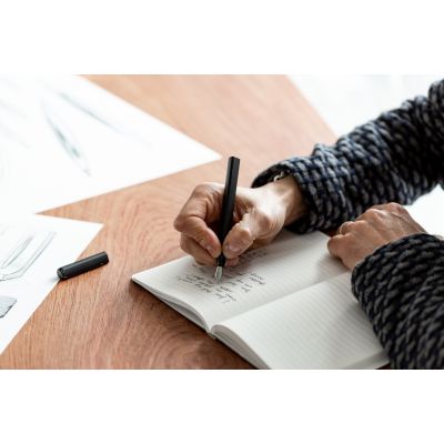 Перьевая ручка PININFARINA PF One BLACK-13