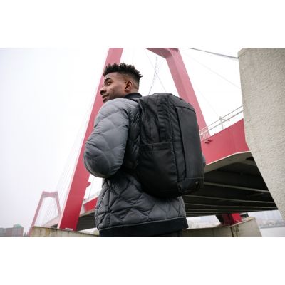 Рюкзак для ноутбука Swiss Peak Edin из rPET Aware™, 15.6