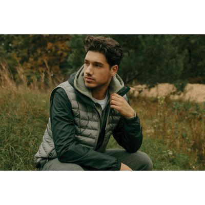 Ветровка Iqoniq Logan из переработанного полиэстера AWARE™, унисекс, 70 г/м²-12