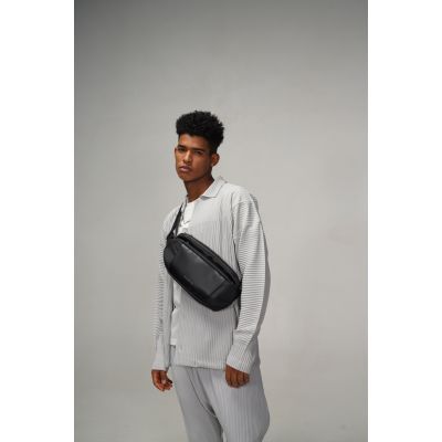 Наплечная сумка KORIN FlipSling 32х16х10 см, черная-13