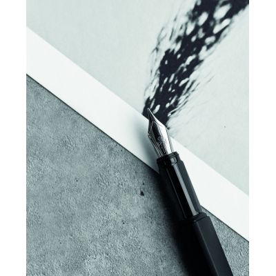 Перьевая ручка PININFARINA PF One BLACK-17