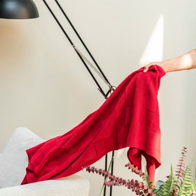 Плед Cella вязаный, красный (без подарочной коробки)-10