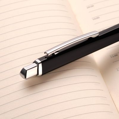 Шариковая ручка Penta, черная-5