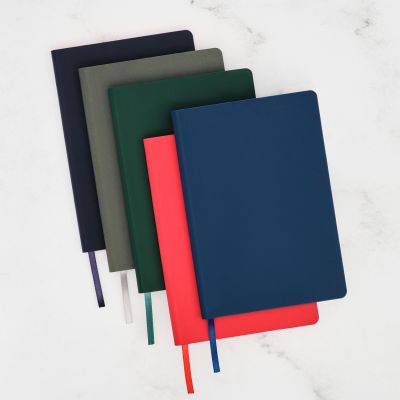 Ежедневник Latte soft touch недатированный, красный-14