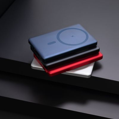 Внешний аккумулятор Atlantis PD 5000mAh с функцией беспроводной зарядки 15W, серебряный-12