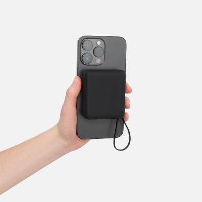 Внешний аккумулятор с подсветкой Ritter PD 10000mAh с функцией беспроводной зарядки 15W, черный-10