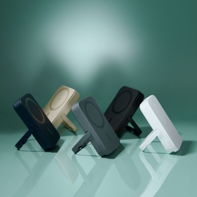 Внешний аккумулятор Union PD 10000mAh с функцией беспроводной зарядки 15W, белый-12