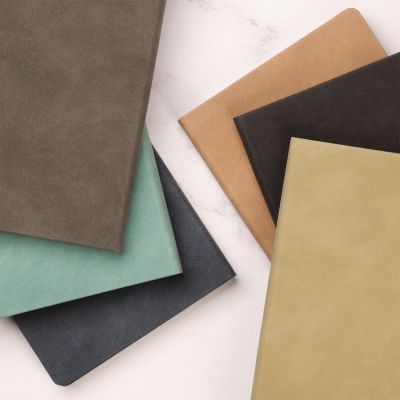 Ежедневник Stella недатированный с магнитом на обложке, бежевый-15