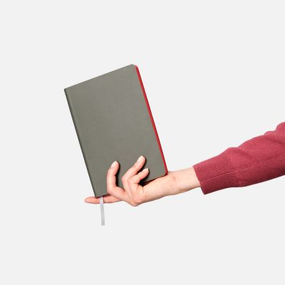 Ежедневник Latte soft touch недатированный, серый/красный-12