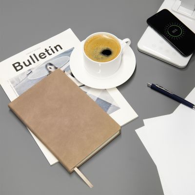 Ежедневник Stella недатированный с магнитом на обложке, бежевый-14